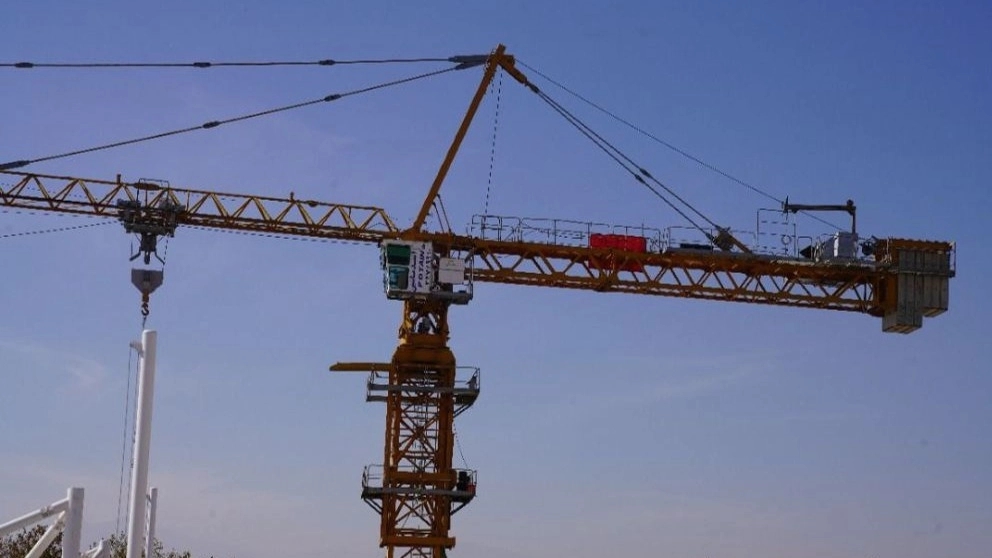 Construction and operation of Tower Crane Mohammadi inverter switchboard in Tehran