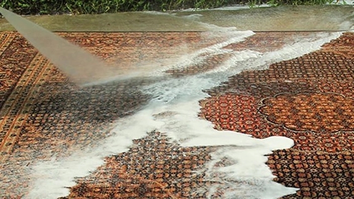 Pak Mehr carpet cleaning and furniture cleaning in the vineyard