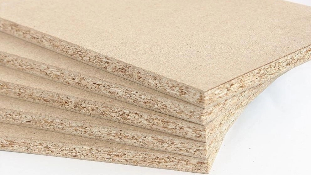 Differences and similarities between MDF and chipboard