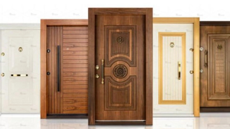 What characteristics should a good anti-theft door have?