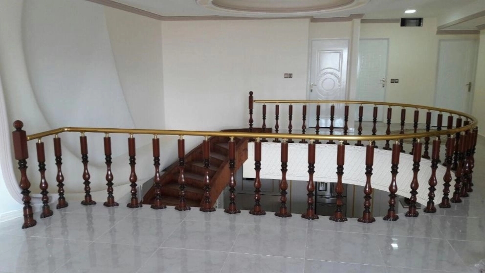Construction of wood turning fence and Hatami inlay in Khavaran, Tehran