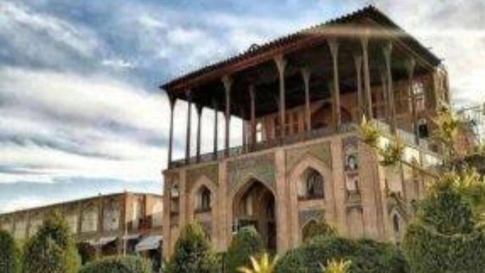 Dadkhah brick factory in Isfahan
