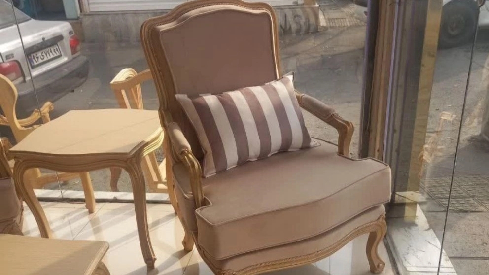 Specialized repairs of Karimi furniture