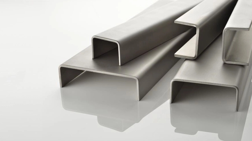 Production of Arazin decorative aluminum corners in Tehran