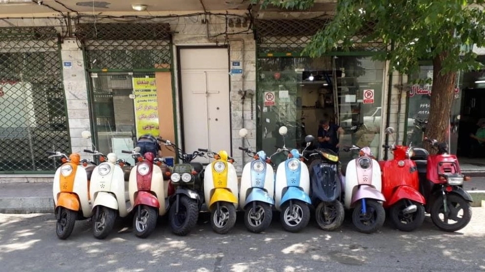 Pakshti parts store at 46 Esmaili Nesab in Rasht Gilan