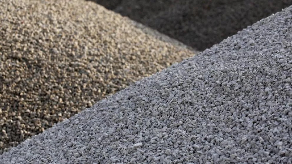 What is the difference between sand and sand?