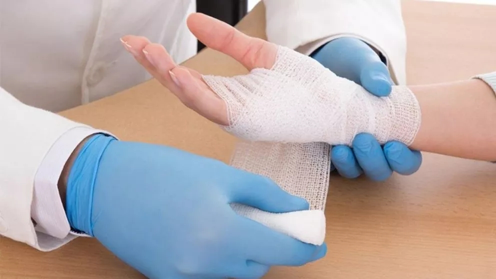 آشنایی با باند پانسمان و انواع آن