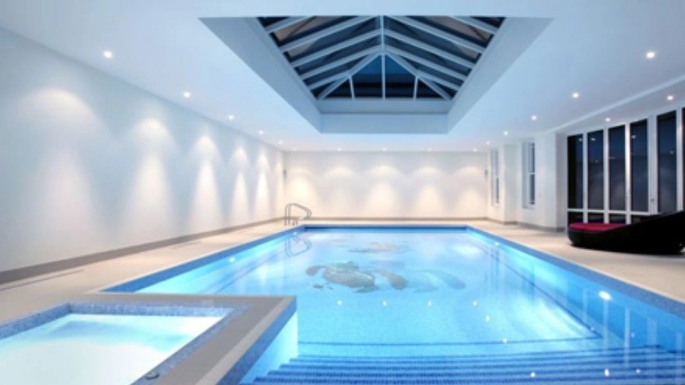 Construction of Saba sauna and jacuzzi pool in Tehran