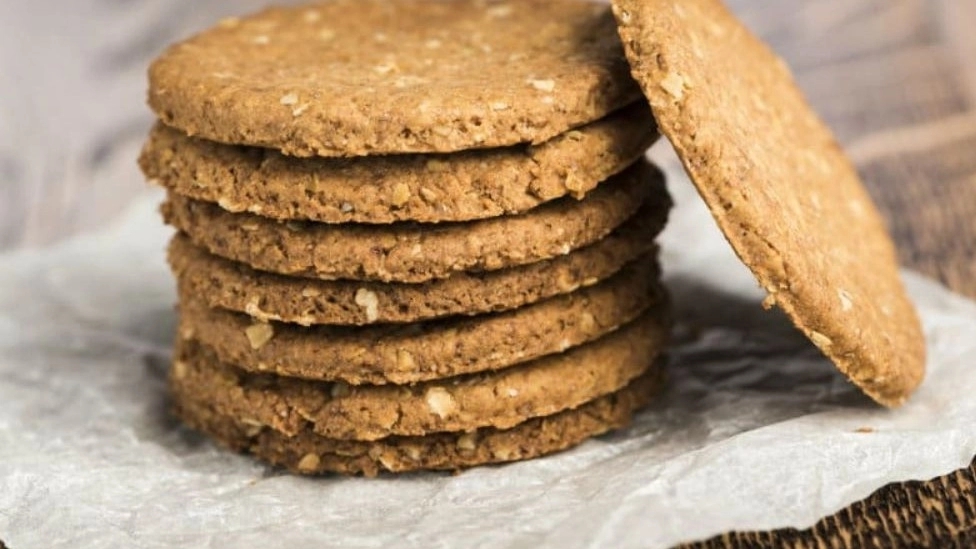 Biscuit's strange but true stories