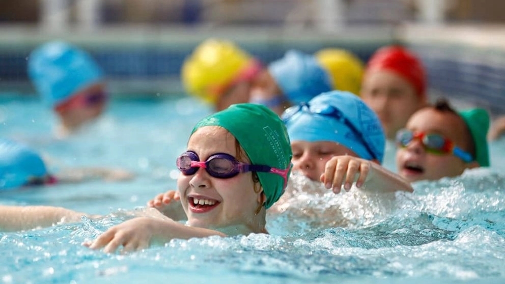 Aida Mahmoudi's swimming and dance movement coaching training in Sari