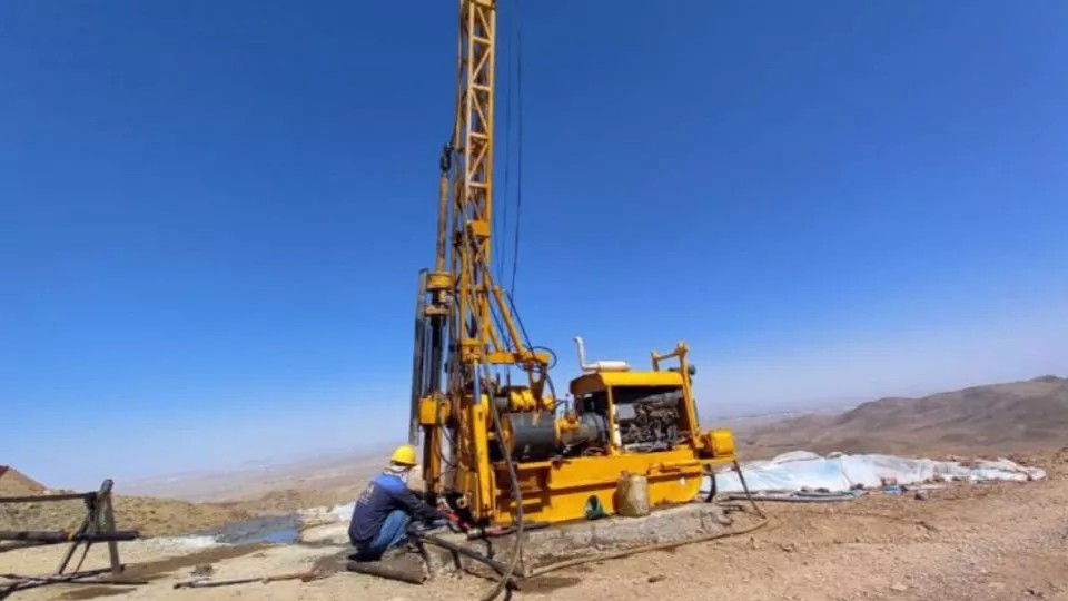 How is advanced drilling done?