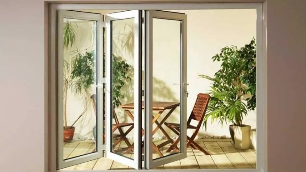 Advantages of double-paned windows and doors