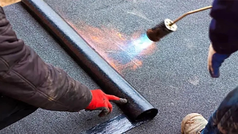 Safety tips before installing Isogam