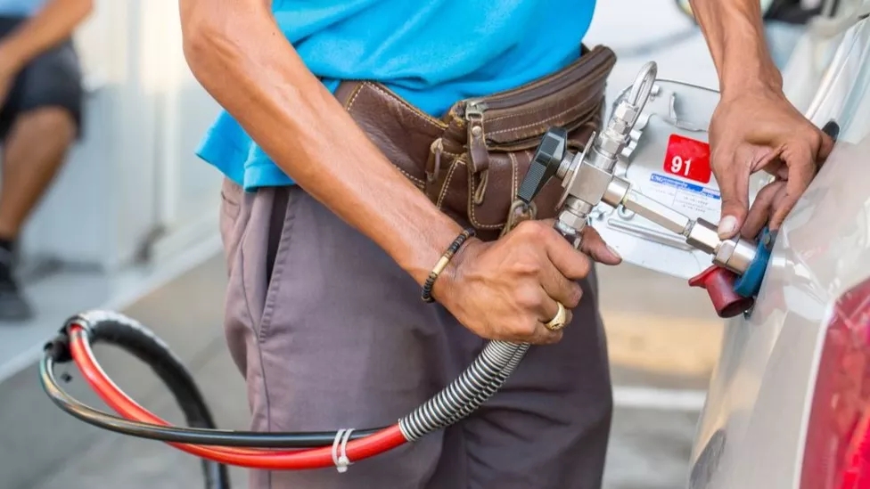 Safety tips when refueling at CNG fuel stations