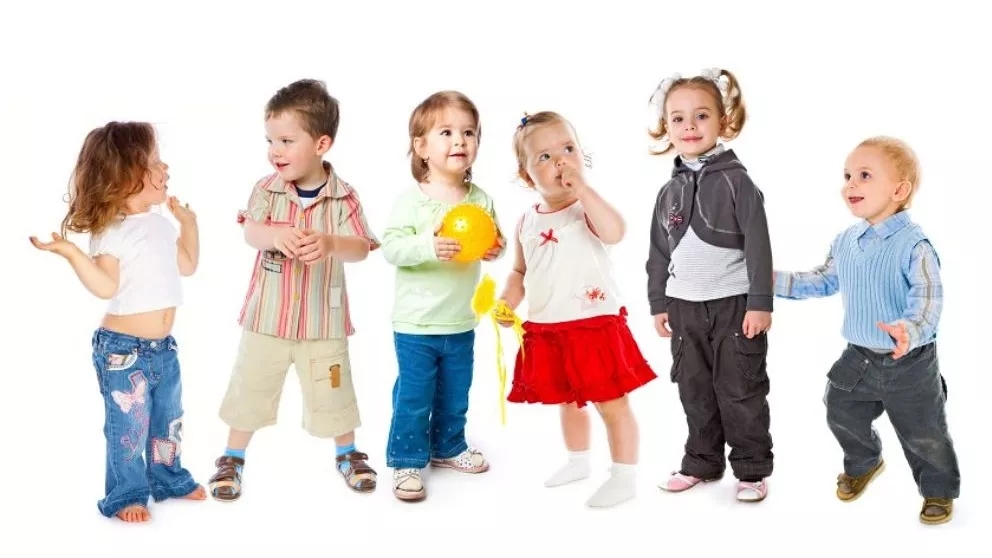 How to choose the color of children's clothes and important points related to it