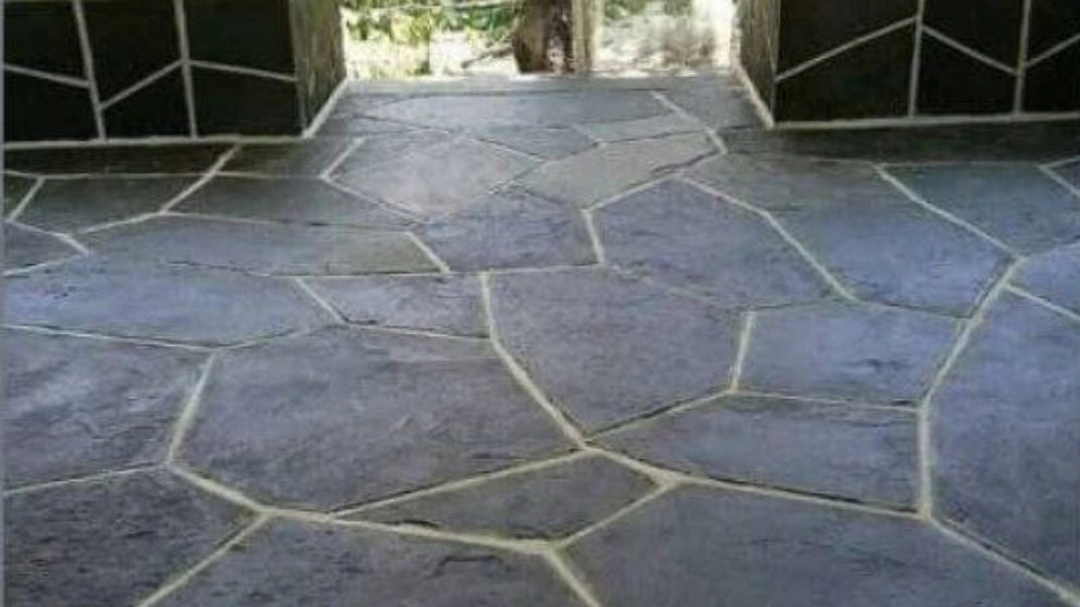Sale of Migun black stone in Rajabian materials