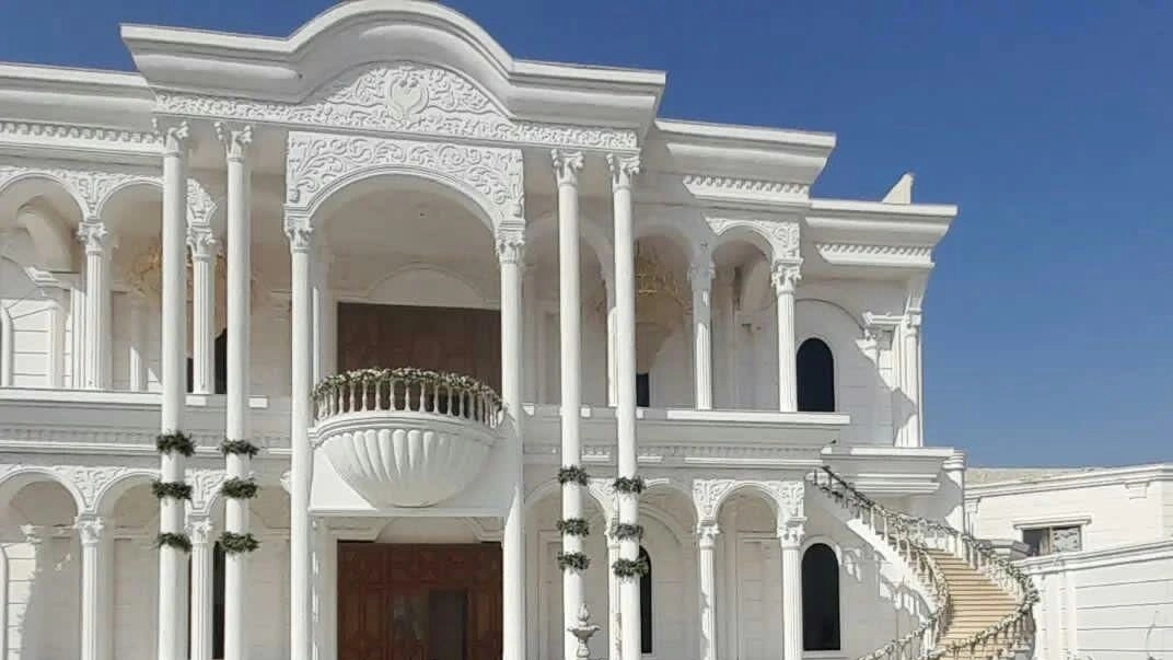 Types of styles in the facade