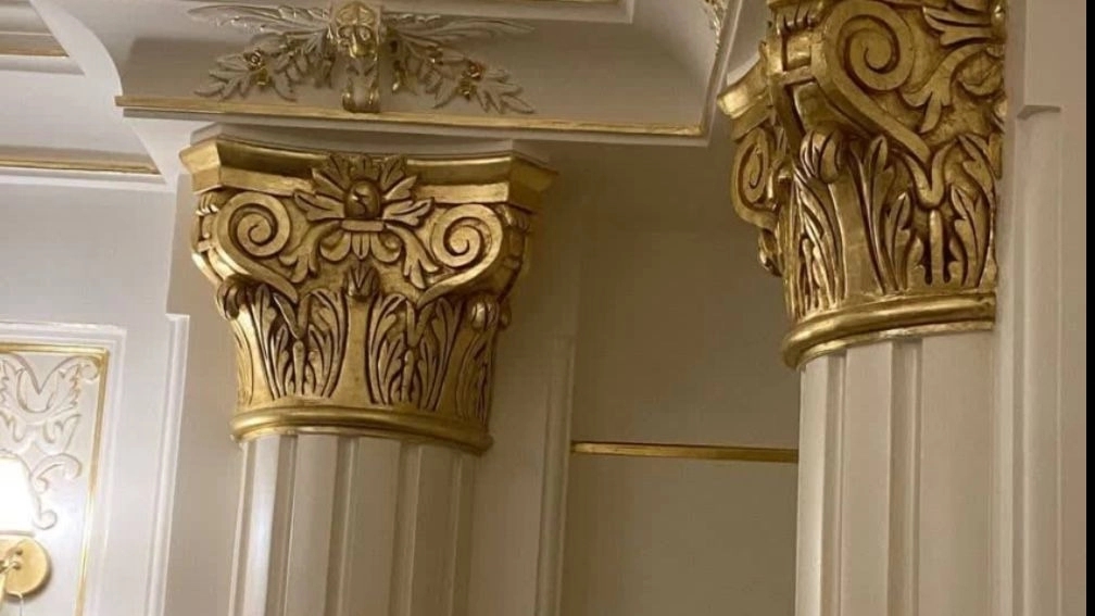 Designer and implementation of the latest methods of stucco and patina Helma in Tabriz