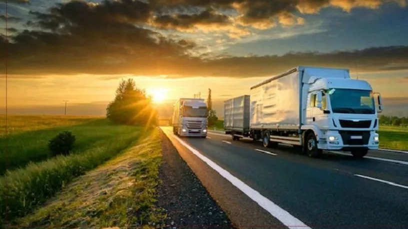 Advantages and application of truck with room