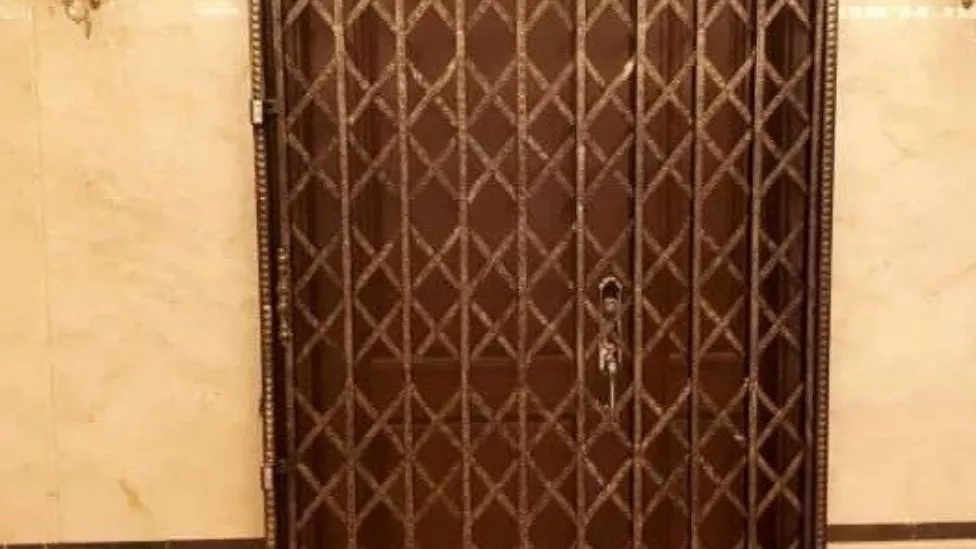 اجزای درب آکاردئونی
