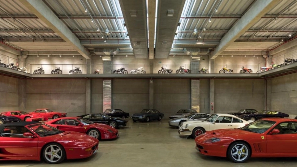 Shiroud Tankabon Auto Gallery