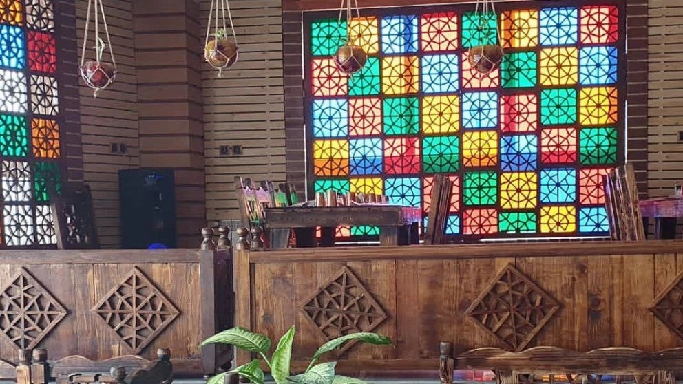 Lian traditional restaurant in Yasouj