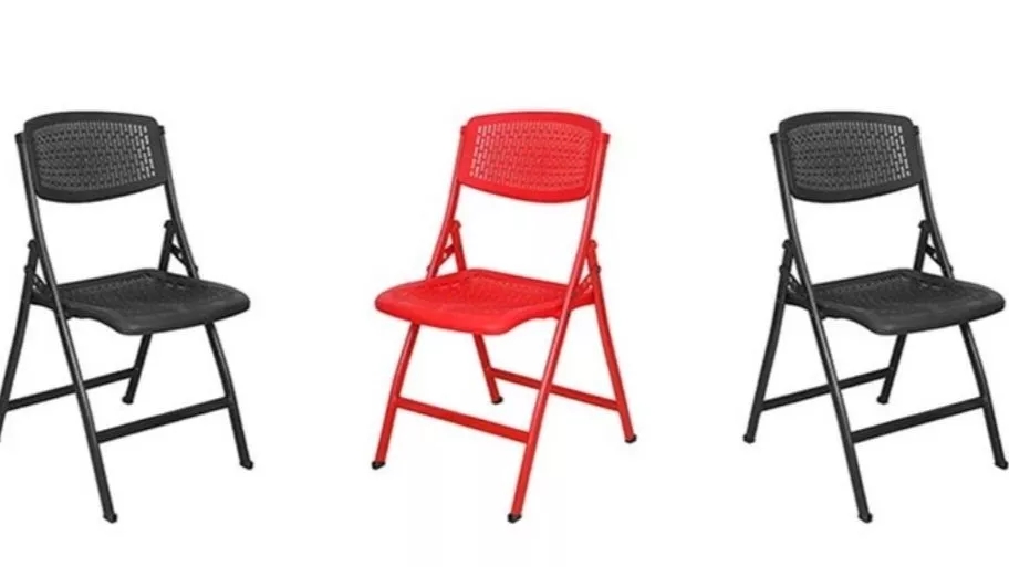 Folding metal travel chair