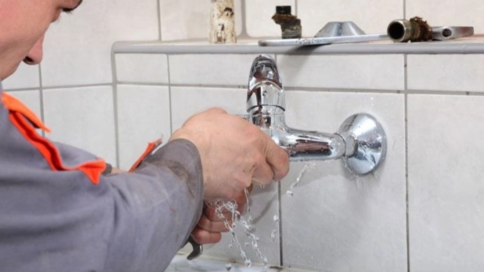 What is a plumbing installation?