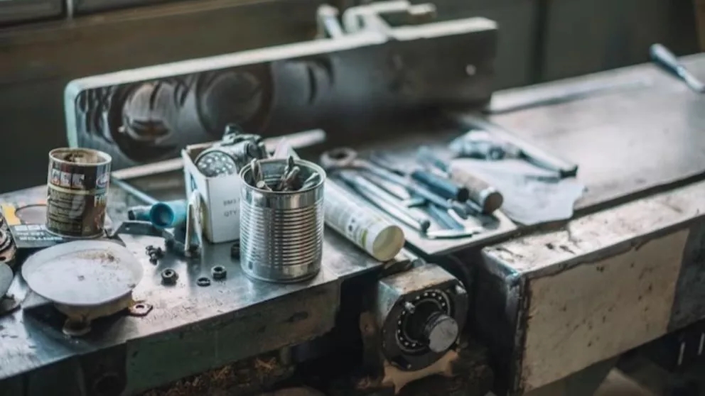 Introduction of components and parts of the cutting machine