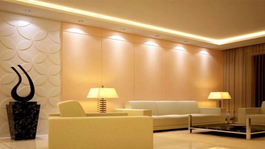 What is the standard ceiling halogen distance? What points should we pay attention to?