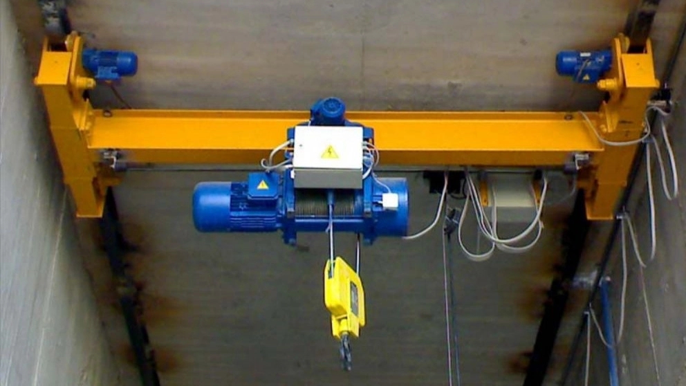 Production and sale of Diba Crane overhead crane in Tehran