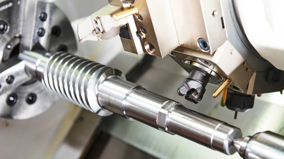 Different types of turning tools