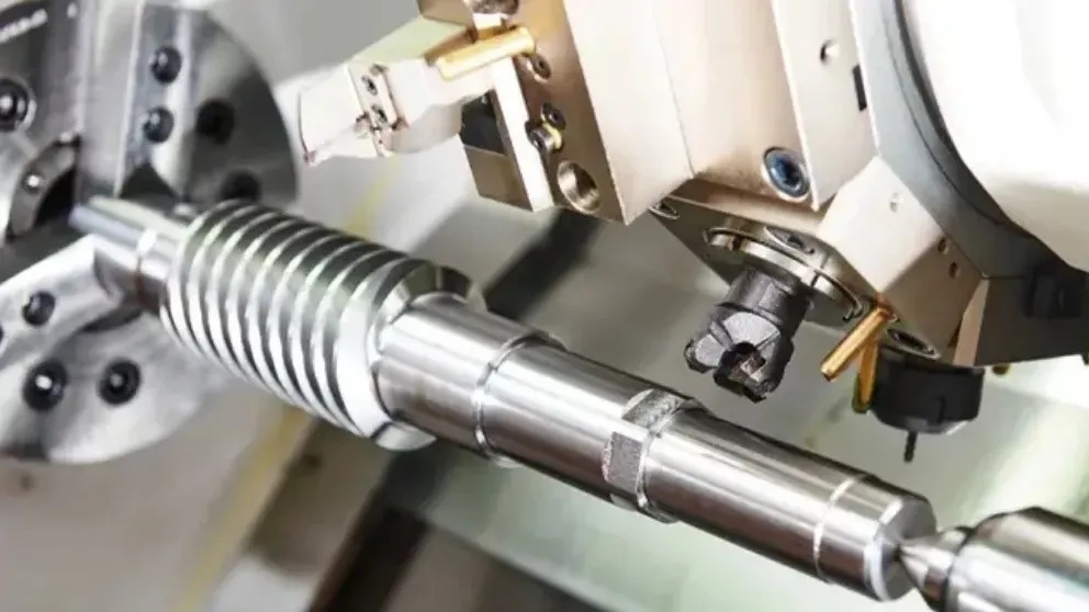 Different types of turning tools