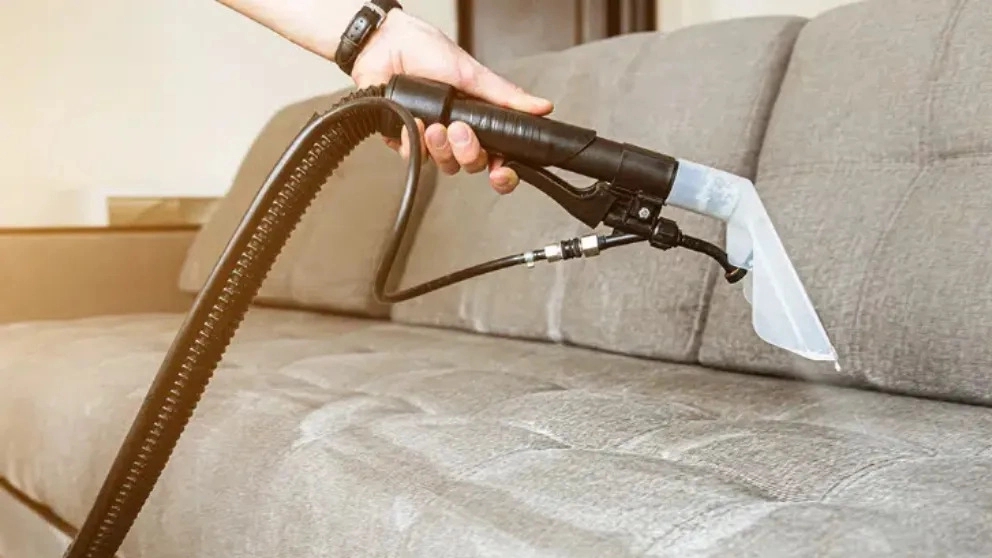 Characteristics of a good sofa cleaner