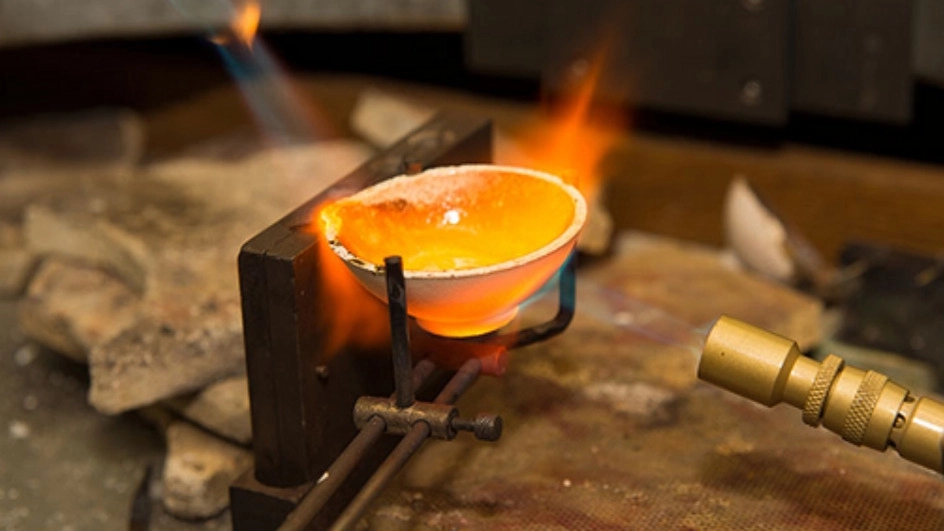 What do we know about the melting point of metals?
