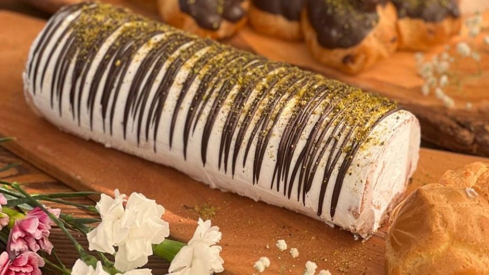Parva Cooking and Confectionery Food Industry School in Babolsar, Mazandaran
