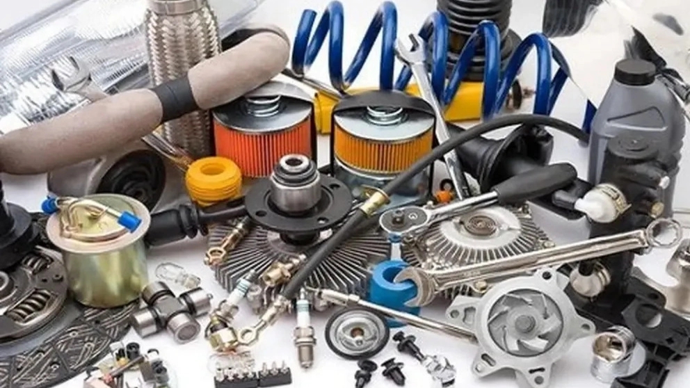 Selling parts of Volvo Renault Midlam 270, Renault Midlam 280, Arvin Yadak Mohammadi in Mahabad