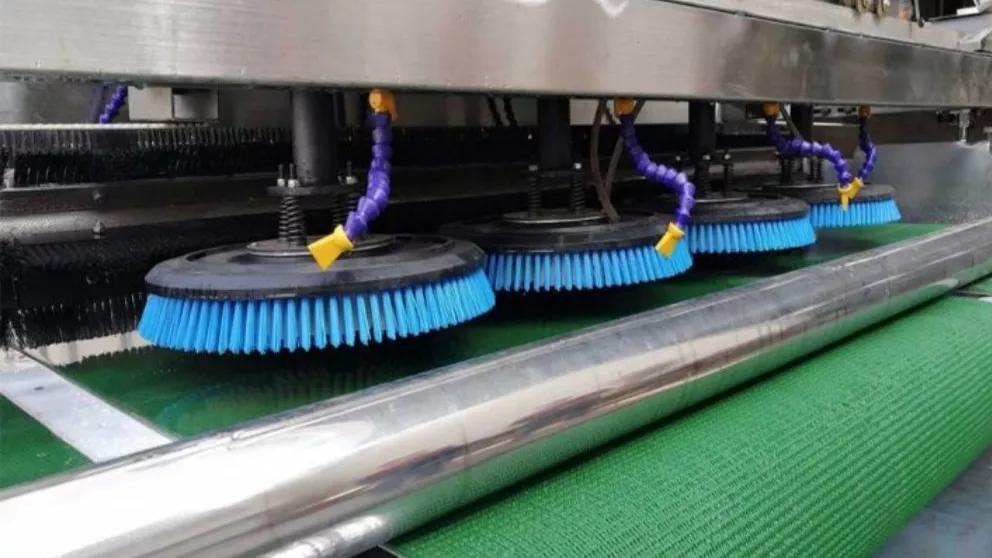 Getting to know the types of modern carpet washing machines and their advantages