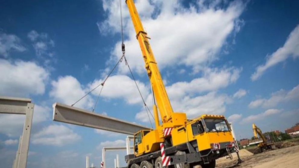 What points should be considered when renting a crane?
