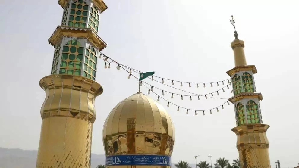 Garland dome and Asdi Ahmadi Angali shrine in Barazjan Bushehr