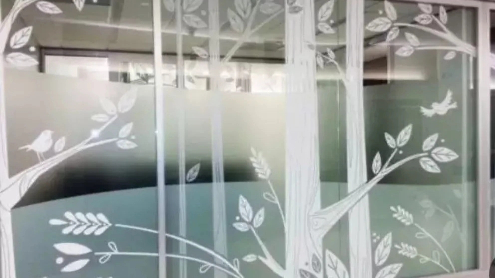 Production of tempered glass and laminate glass of Diamond Glass Hosni in Tehran