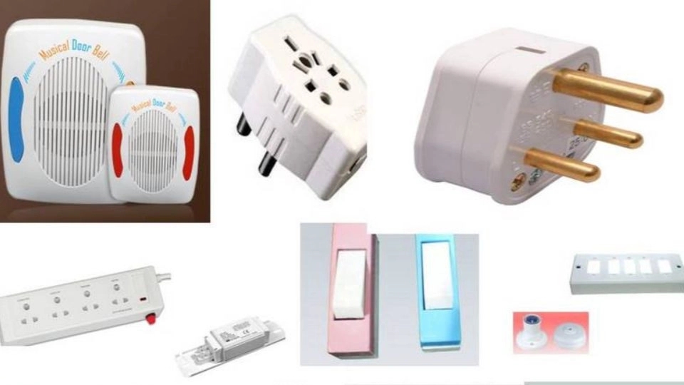 Sale of all kinds of electrical and electronic appliances in Lalezar, Tehran