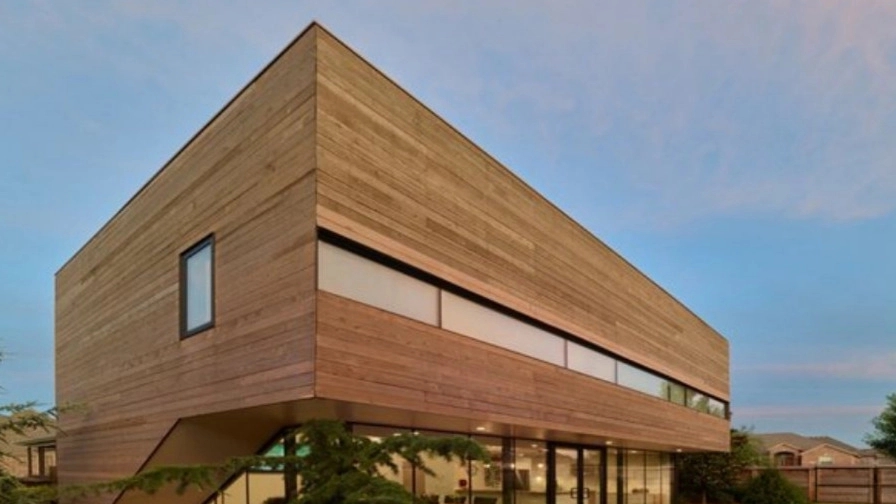 The advantages of using wood in the facade of the building