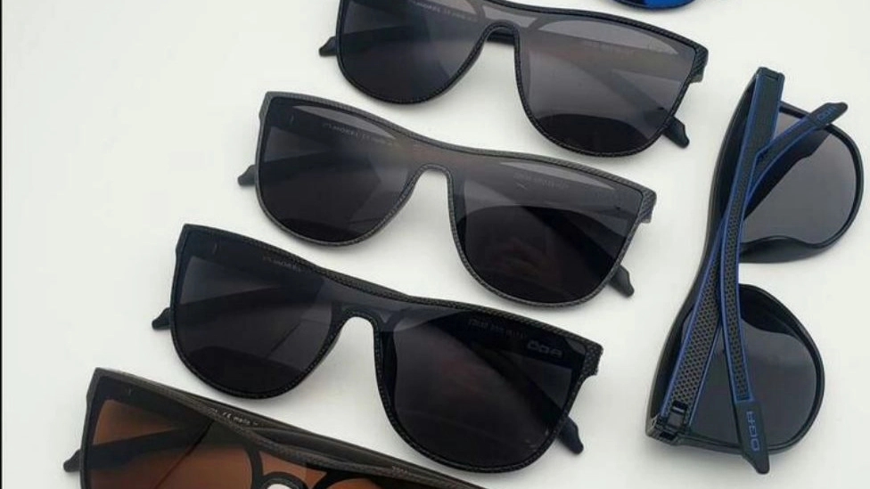 Benefits of wearing sunglasses