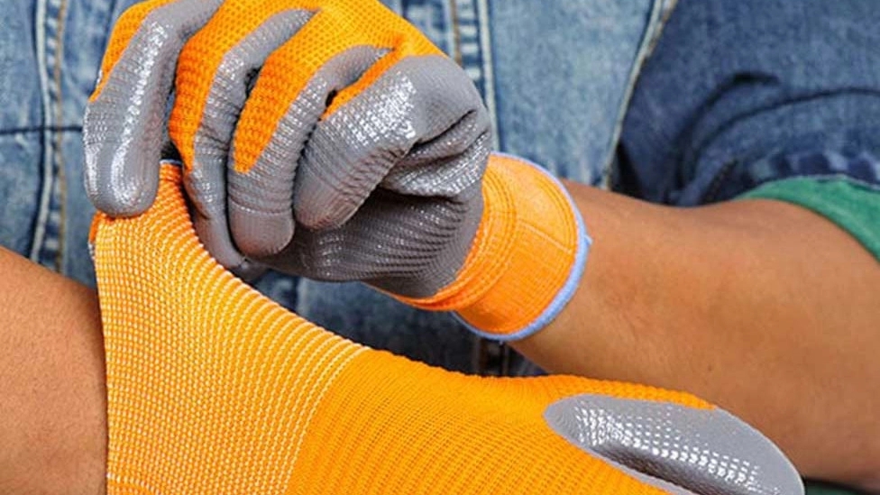 Important tips for buying work gloves