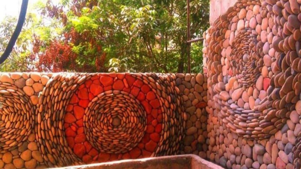 The producer of all kinds of granulated Dadashi stones in Tehran