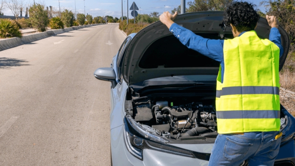 What are the duties of car assistance?