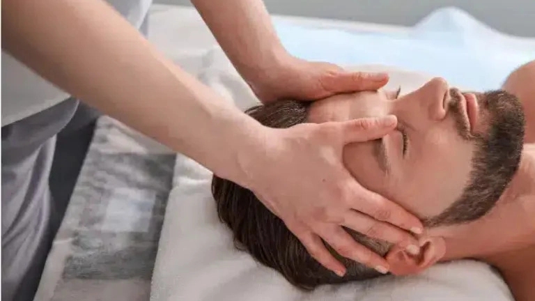 Steps to treat headache with massage
