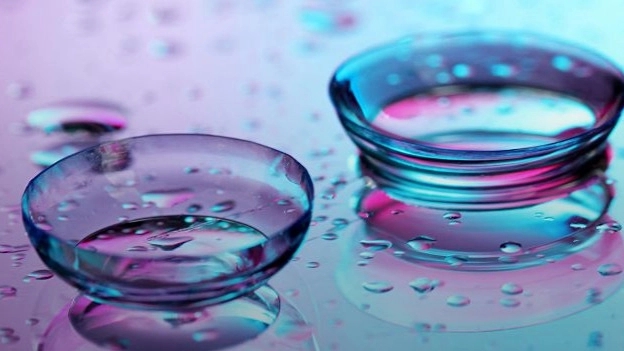 Principles of maintenance and care of medical eye lenses