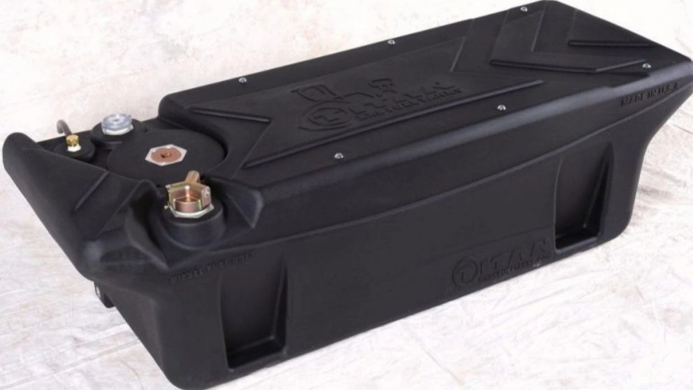 The advantages of the car polymer tank compared to the metal tank